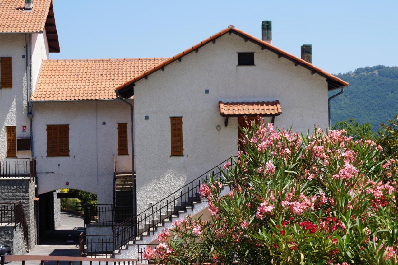 Belbea Tourist Resort Balestrino Bagian luar foto